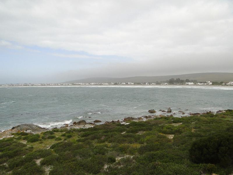 To Let 3 Bedroom Property for Rent in Britannia Bay Western Cape